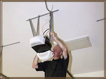 SOS Garage Doors Houston, TX 713-401-1935 - openers-cont-gr-02m